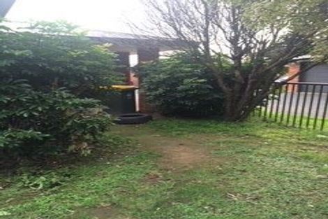 Photo of property in 21 Robertson Road, Favona, Auckland, 2024