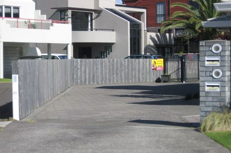 Photo of property in 23b Sunbrae Grove, Mount Maunganui, 3116