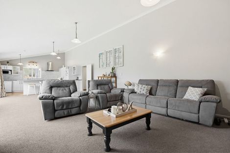 Photo of property in 18 Westbrook Place, Pomare, Rotorua, 3015