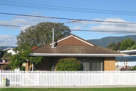 Photo of property in 1/28 Logan Street, Ebdentown, Upper Hutt, 5018