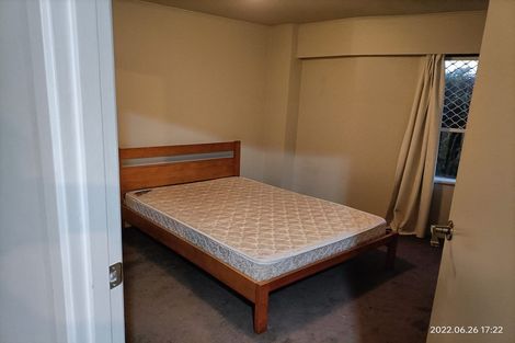 Photo of property in 3 Sunset Road, Totara Vale, Auckland, 0632