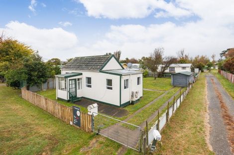 Photo of property in 45/45b Avenue Road, Foxton, 4814