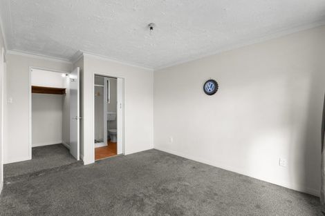 Photo of property in 176 Withells Road, Avonhead, Christchurch, 8042