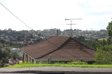 Photo of property in 59 Sunset Road, Totara Vale, Auckland, 0632