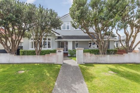 Photo of property in 45 Burnham Street, Seatoun, Wellington, 6022