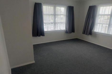 Photo of property in 18 Puriri Street, Hawera, 4610