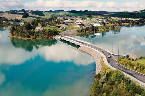 Photo of property in 26 Rangitahi Road, Raglan, 3225