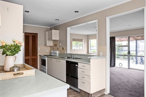 Photo of property in 12 Essex Street, Tamatea, Napier, 4112