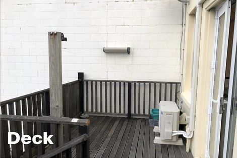 Photo of property in Chatsworth Flats, 23u5 Pirie Street, Mount Victoria, Wellington, 6011