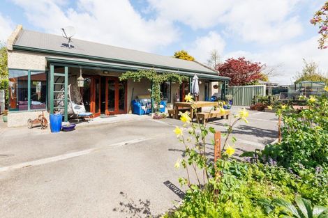 Photo of property in 1 Strachan Way, Highbury, Palmerston North, 4412
