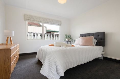 Photo of property in 14a Taylor Terrace, St Andrews, Hamilton, 3200