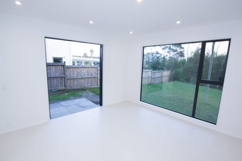 Photo of property in 13 Happeace Lane, Titirangi, Auckland, 0604