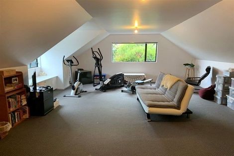 Photo of property in 99 Woodman Drive, Tawa, Wellington, 5028