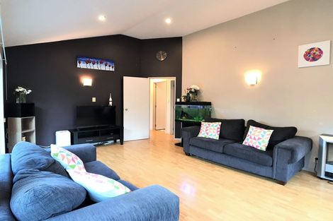 Photo of property in 10 Olwyn Place, Greenhithe, Auckland, 0632