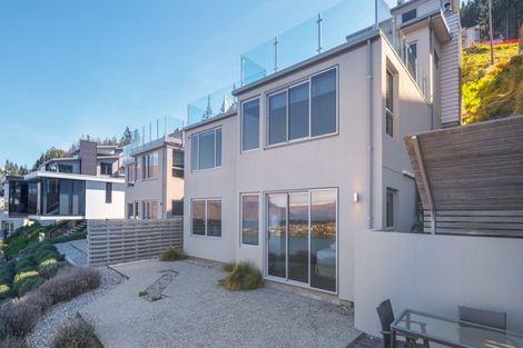 Photo of property in 10b Olivers Place, Queenstown, 9300