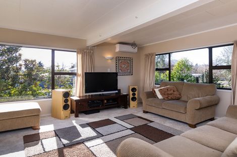 Photo of property in 45 Matuku Street, Two Mile Bay, Taupo, 3330