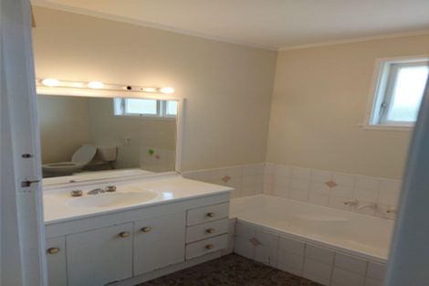 Photo of property in 41 Paisley Street, Awapuni, Palmerston North, 4412