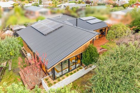 Photo of property in 25 Landsdowne Terrace, Cashmere, Christchurch, 8022