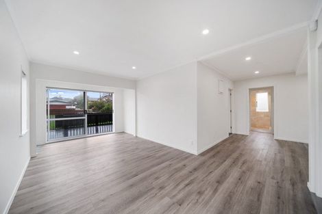 Photo of property in 1/1 Margaret Street, Papakura, 2110