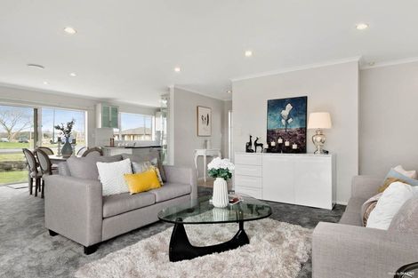 Photo of property in 34a Carrick Glen Avenue, Flat Bush, Auckland, 2019