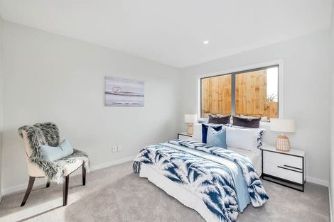 Photo of property in 11 Pacific Heights Road, Orewa, 0931