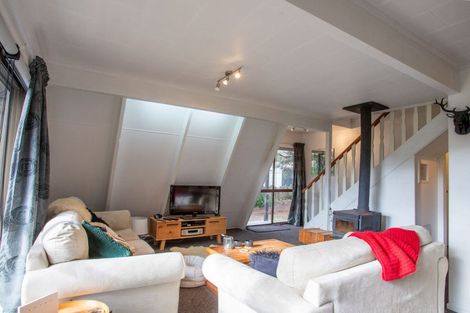 Photo of property in 9 Moore Street, Ohakune, 4625