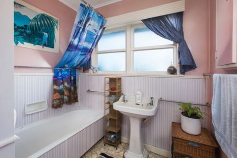 Photo of property in 17 Walker Street, Waihi, 3610