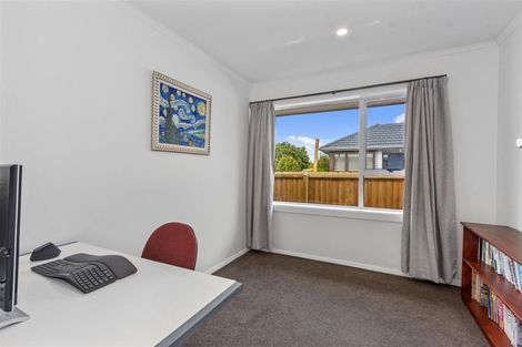 Photo of property in 27 Ebony Street, Bishopdale, Christchurch, 8053