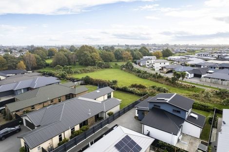 Photo of property in 6 Kilkivan Lane, Broomfield, Christchurch, 8042