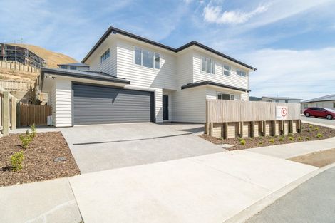 Photo of property in 47 Stockport Grove, Churton Park, Wellington, 6037