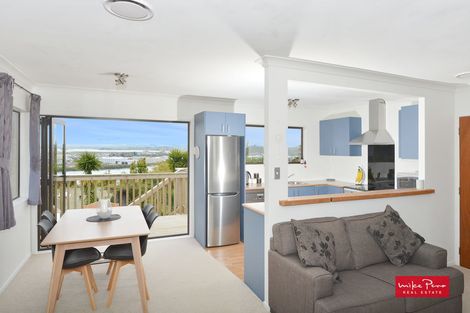Photo of property in 48 Eureka Place, Parahaki, Whangarei, 0112