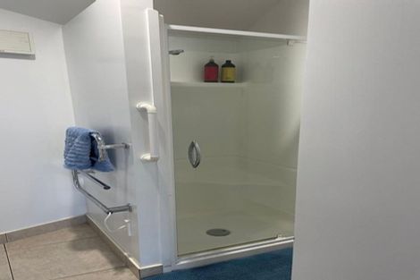 Photo of property in 65 Te Wharau Drive, Greenhithe, Auckland, 0632