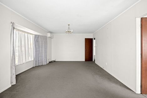 Photo of property in 2a Saint Lukes Place, Bader, Hamilton, 3206