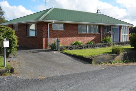 Photo of property in 3090 Mountain Road, Midhirst, Stratford, 4394