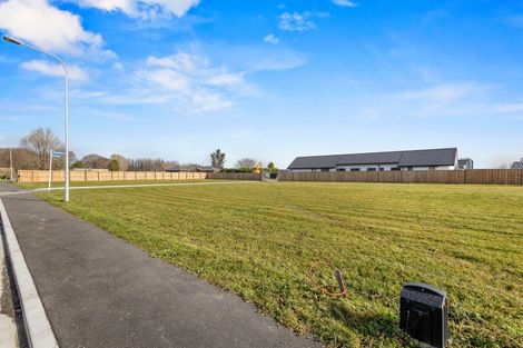 Photo of property in 37 Hawkins Road, Marshland, Christchurch, 8051