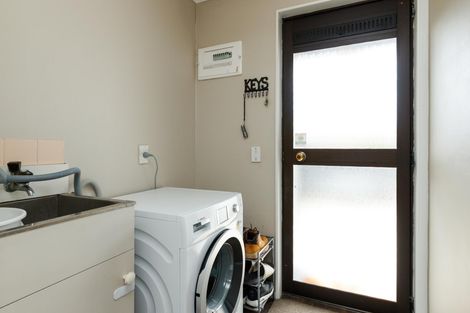 Photo of property in 6 Mercury Street, Milson, Palmerston North, 4414