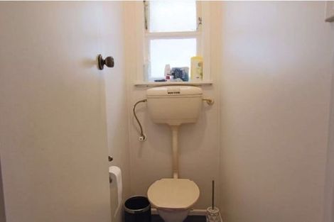 Photo of property in 27 Kohekohe Street, New Lynn, Auckland, 0600
