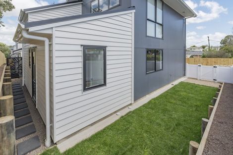 Photo of property in 30c Russell Road, Manurewa, Auckland, 2102