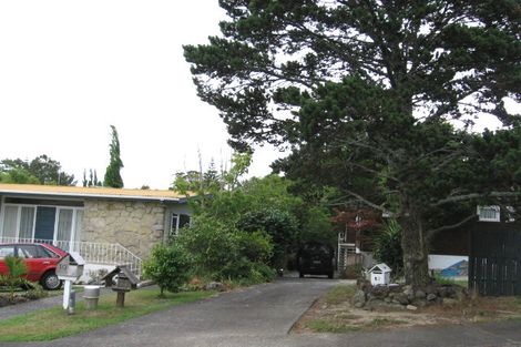 Photo of property in 1/12 Munstead Place, Hillcrest, Auckland, 0627