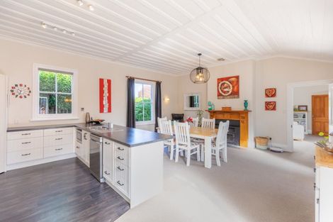 Photo of property in 3 Miller Street, Otane, 4202