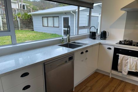 Photo of property in 13 Oaklands Grove, Clouston Park, Upper Hutt, 5018
