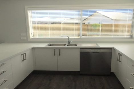 Photo of property in 50 Curtis Street, Stoke, Nelson, 7011