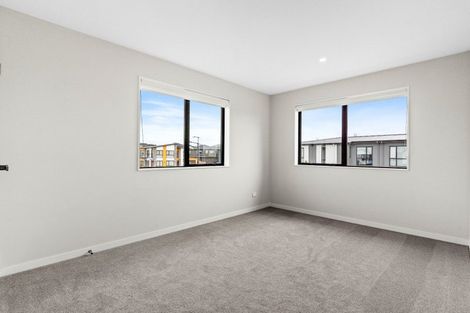 Photo of property in 3 Treloar Crescent, Hobsonville, Auckland, 0616