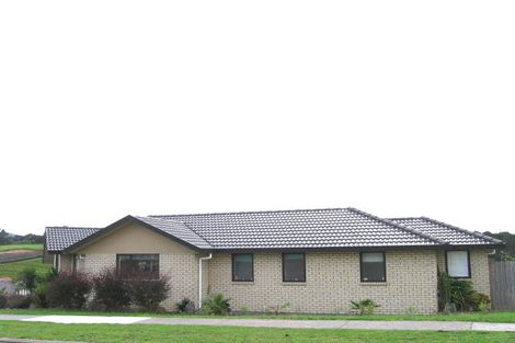 Photo of property in 26 Fleetwood Drive, Henderson, Auckland, 0612