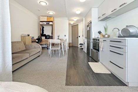 Photo of property in 207/3u Roxburgh Street, Mount Victoria, Wellington, 6011