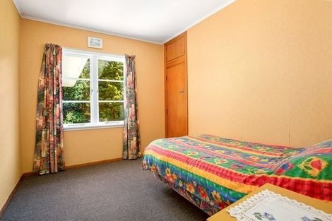 Photo of property in 52 Chester Road, Tawa, Wellington, 5028