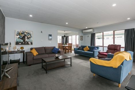 Photo of property in 4 Laurent Place, Greenmeadows, Napier, 4112