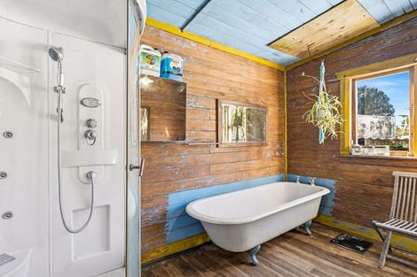 Photo of property in 75 Matapuna Road, Horopito, Raetihi, 4696