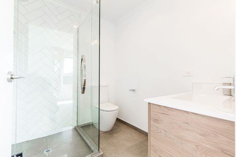 Photo of property in 13 Hudson Bay Road, Hobsonville, Auckland, 0616