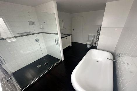 Photo of property in 4 Bathurst Street, Silverstream, Upper Hutt, 5019